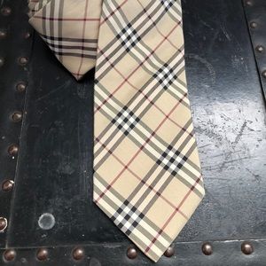 Burberry tie
